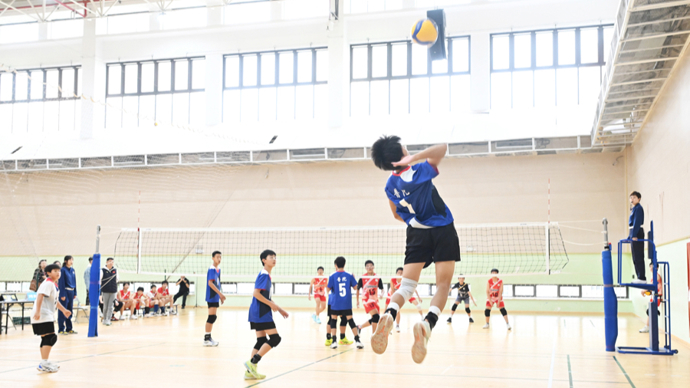 国脚连续进球引领全队节奏